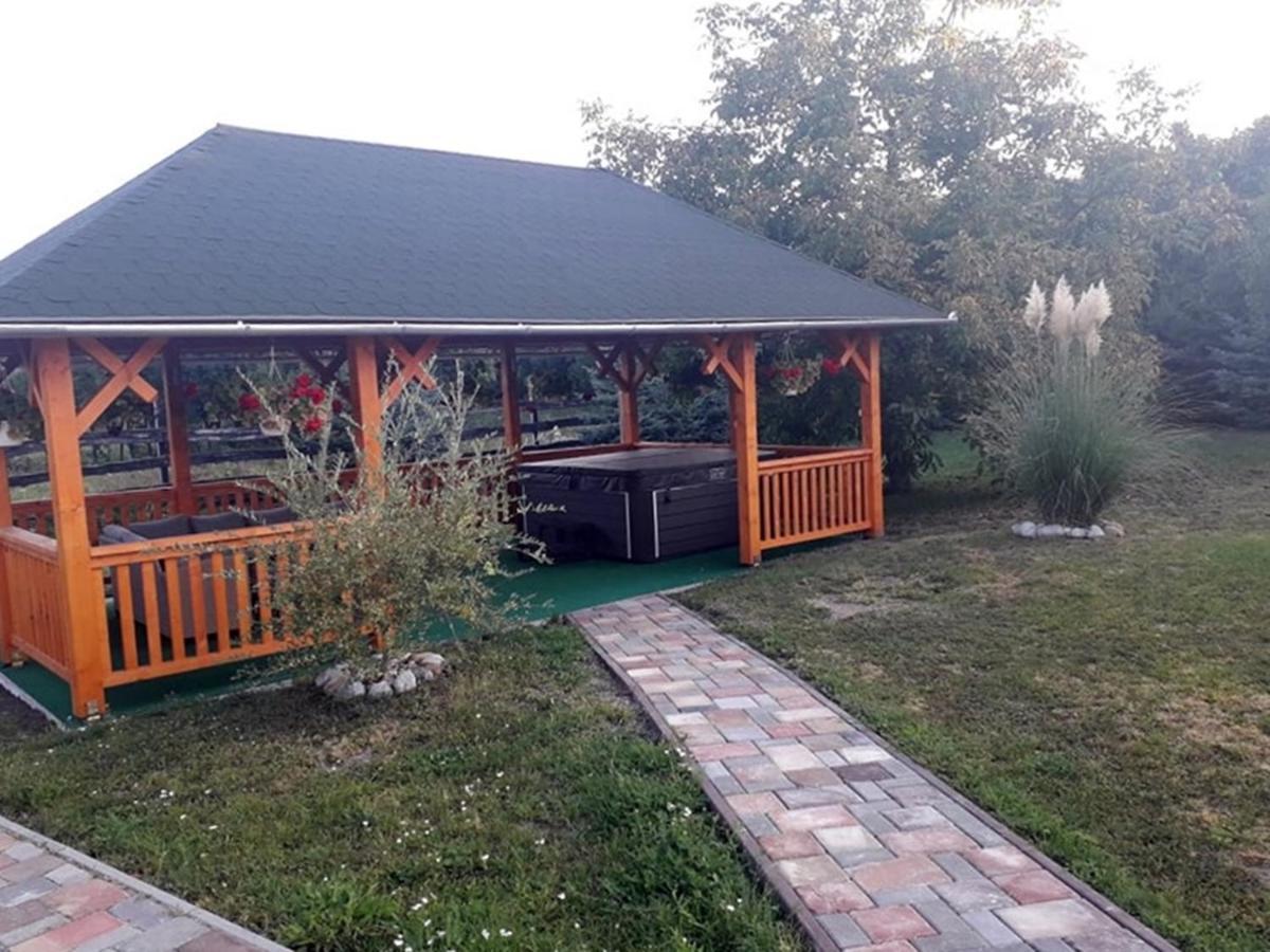 Hegyalja Vendeghaz Appartement Tolcsva Buitenkant foto